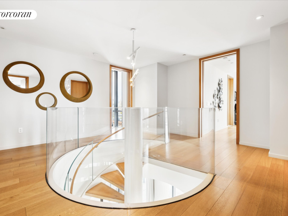 565 Broome Street S16B, New York NY 10013