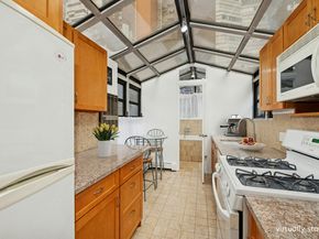 131 East 39th Street 4, New York NY 10016