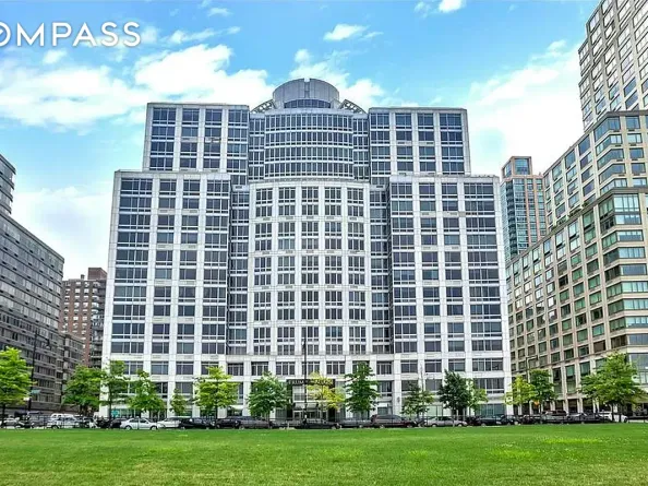 120 Riverside Boulevard 9L, New York NY 10069