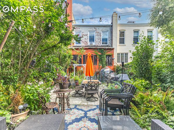 201 Maple Street, Brooklyn NY 11225