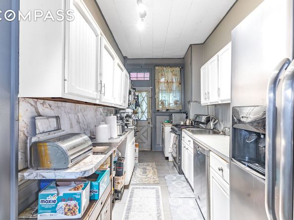 201 Maple Street, Brooklyn NY 11225