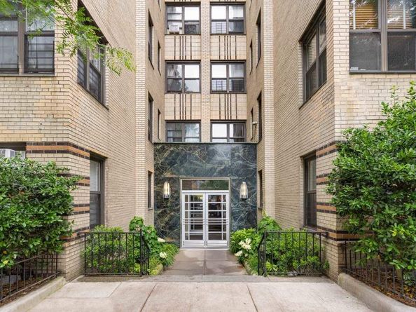 350 Cabrini Boulevard 1A, New York NY 10040