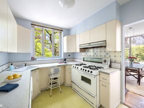 169 East 69th Street 3C, New York NY 10021