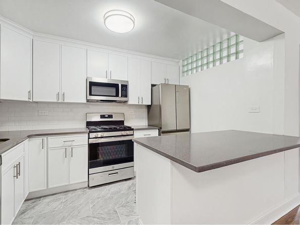 599 East 7th Street 2B, Brooklyn NY 11218