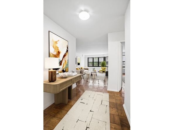 220 East 57th Street 4H, New York NY 10022
