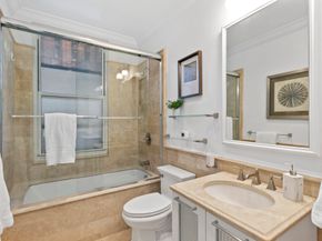 171 West 57th Street 2A, New York NY 10019