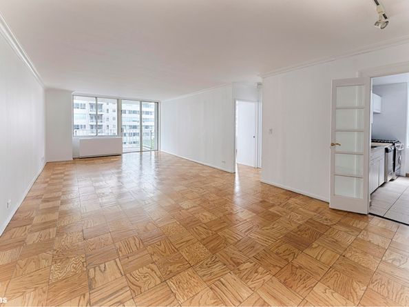 220 East 65th Street 9M, New York NY 10065
