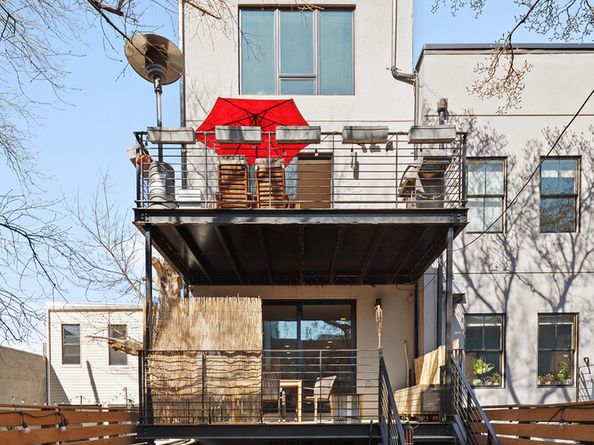 1582A Pacific Street, Brooklyn NY 11213