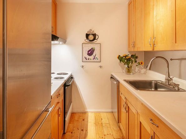 129 Barrow Street 3A, New York NY 10014