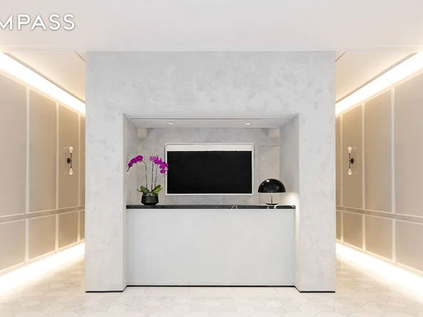 55 West 17th Street 901, New York NY 10011