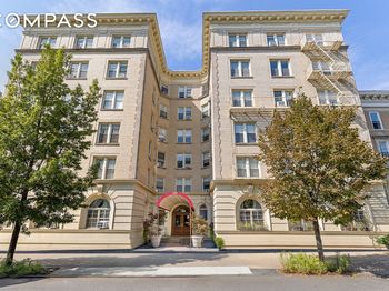 125 Prospect Park W