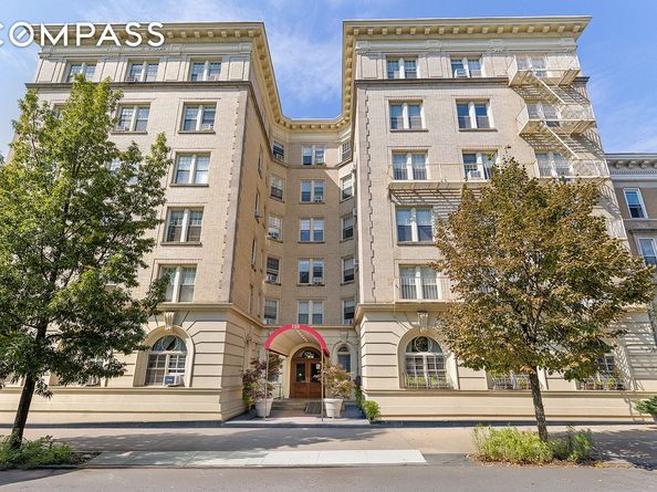 125 Prospect Park W 2E, Brooklyn NY 11215