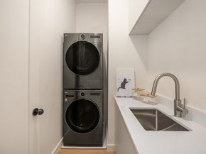 591 10th Street 2, Brooklyn NY 11215
