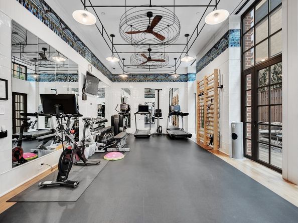 520 West 45th Street 5B, New York NY 10036