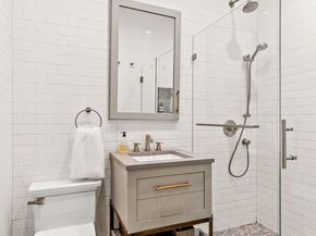 201 West 16th Street 1A, New York NY 10011