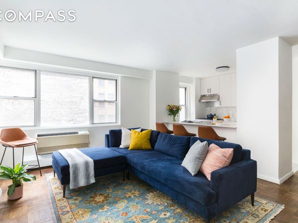 79 West 12th Street 3H, New York NY 10011