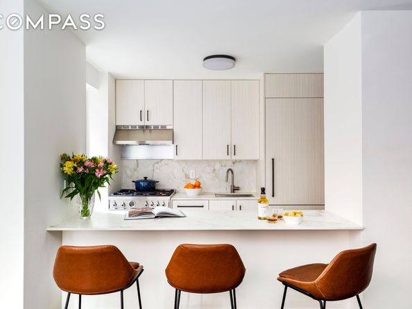79 West 12th Street 3H, New York NY 10011