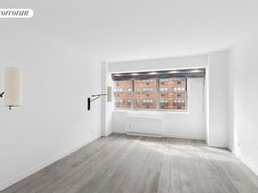 70 East 10th Street 7P, New York NY 10003