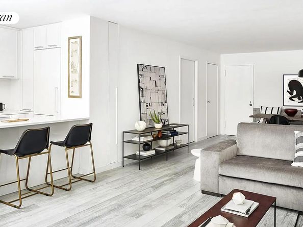 70 East 10th Street 7P, New York NY 10003