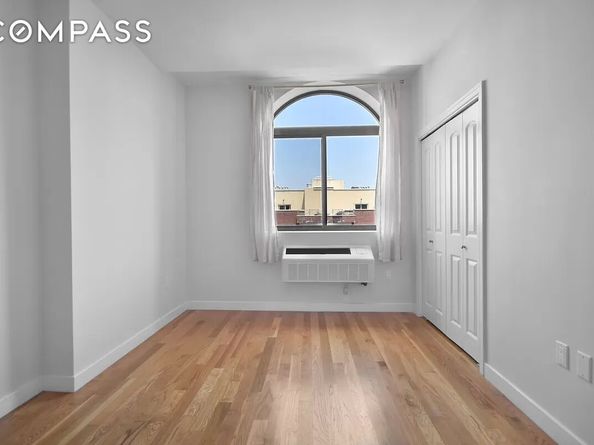 23-16 31st Avenue 7D, Queens NY 11106