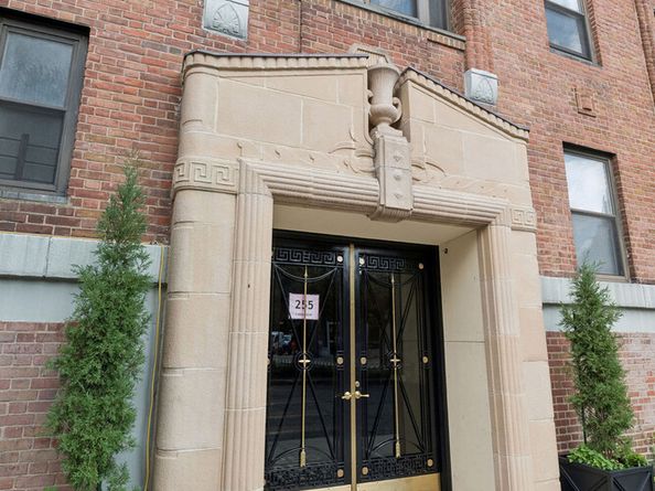 255 Cabrini Boulevard 2F, New York NY 10040