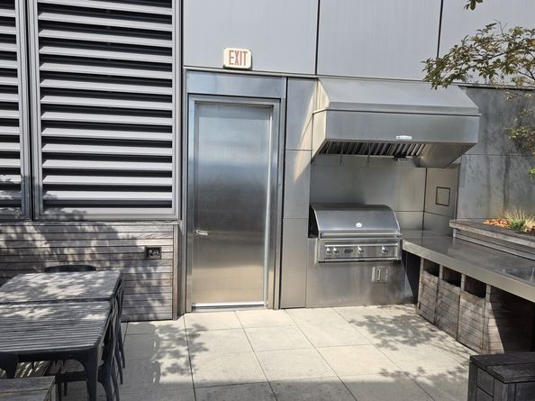50 West Street 35A, New York NY 10006