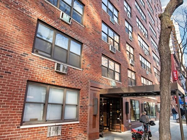 330 3rd Avenue 15H, New York NY 10010