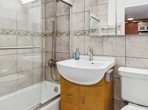 330 3rd Avenue 15H, New York NY 10010