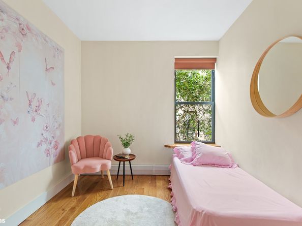 12 Lincoln Place 4, Brooklyn NY 11217