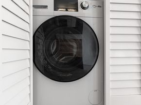 321 East 48th Street 11F, New York NY 10017