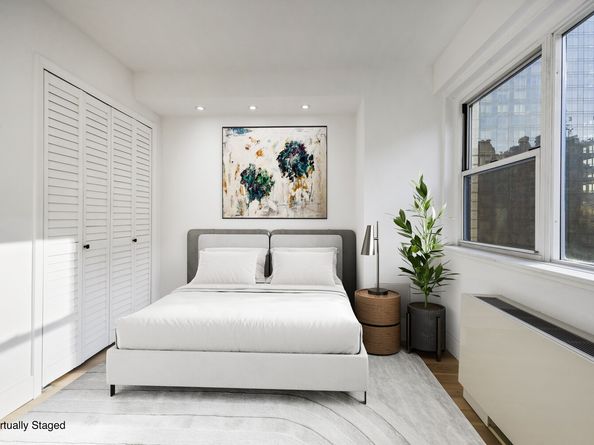 321 East 48th Street 11F, New York NY 10017