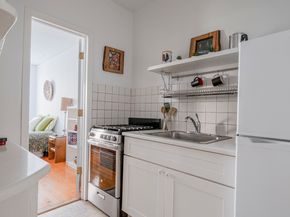 251 Seaman Avenue 4K, New York NY 10034