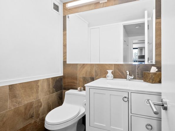 510 East 80th Street 8C, New York NY 10075