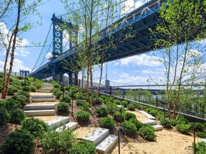 252 South Street 40G, New York NY 10002