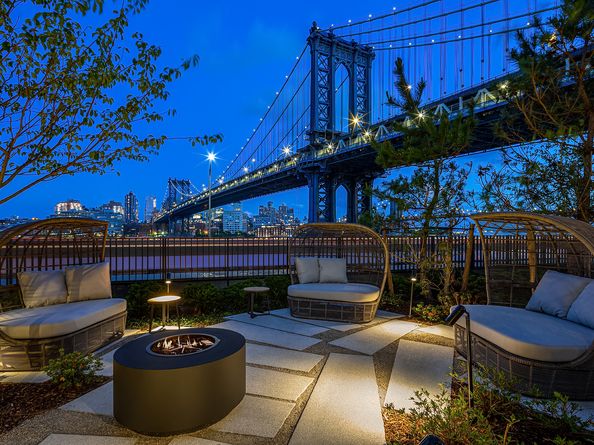 252 South Street 40G, New York NY 10002