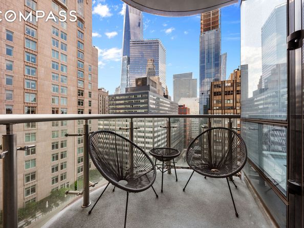 19 Park Place 14A, New York NY 10007