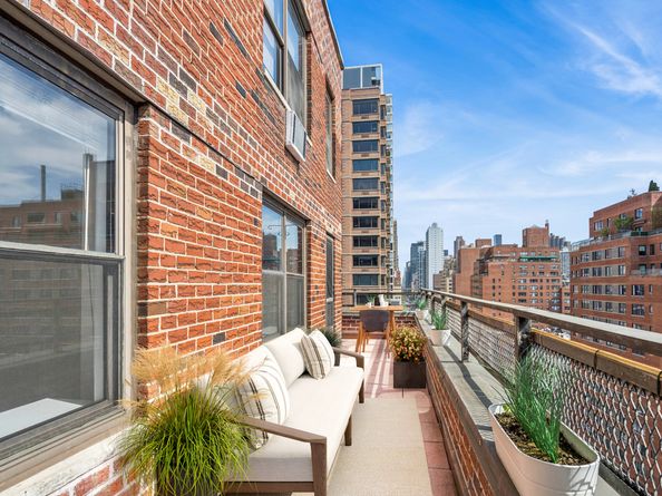 330 3rd Avenue 16C, New York NY 10010