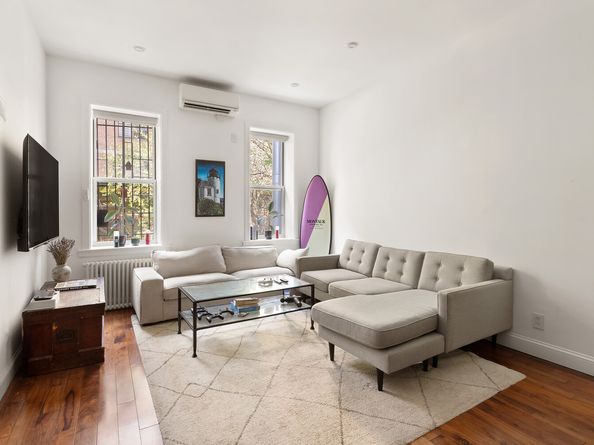 634 East 14th Street 4, New York NY 10009