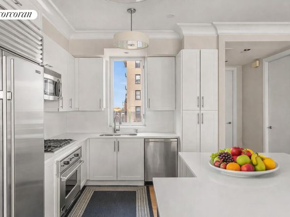 545 West 110th Street 9D, New York NY 10025