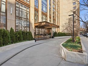 215 East 19th Street 2B, New York NY 10003