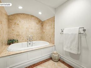 909 Union Street, Brooklyn NY 11215