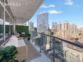 555 West 59th Street 25E, New York NY 10019