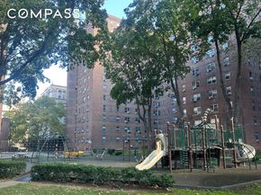 530 Grand Street E8C, New York NY 10002