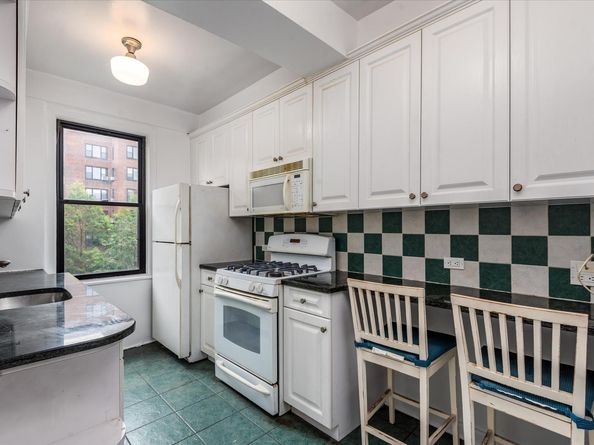 72 Park Terrace W E67, New York NY 10034