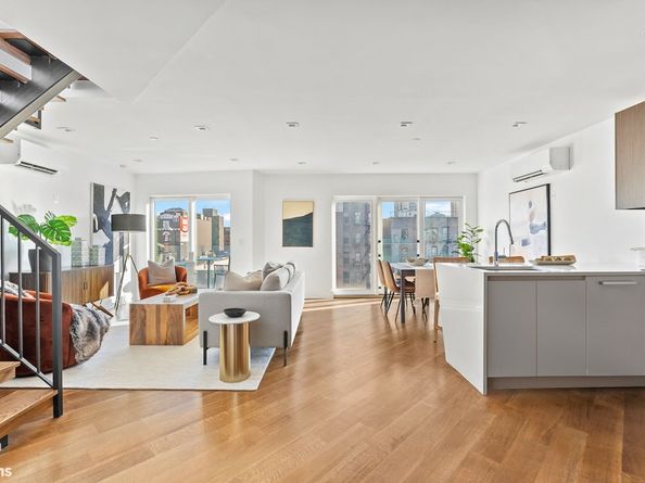 553 West 182nd Street 5F, New York NY 10033