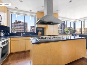 250 East 40th Street PH2A, New York NY 10016