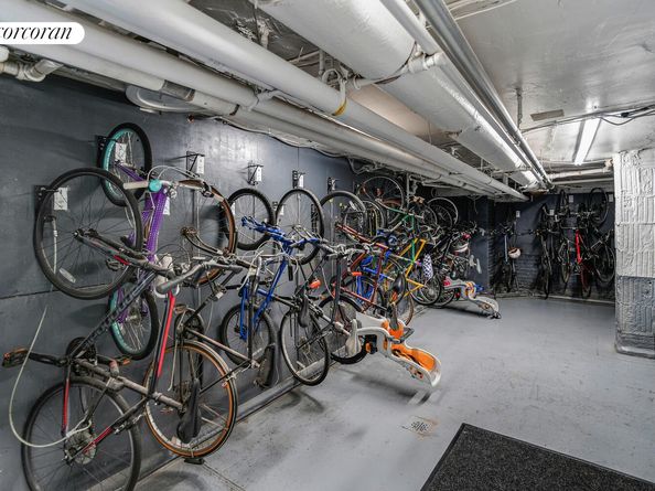 875 West 181st Street 4L, New York NY 10033