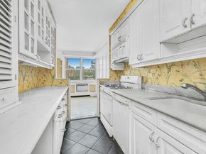 1175 York Avenue PHB4, New York NY 10065