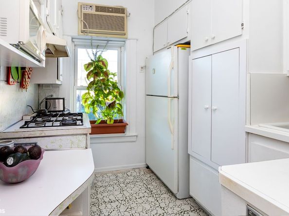 96 West End Avenue, Brooklyn NY 11235