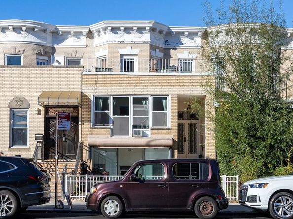 96 West End Avenue, Brooklyn NY 11235